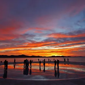 https://luxury-studio.hotelinzadar.com